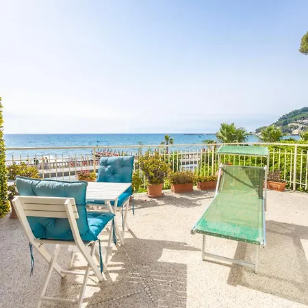 Apartment Seahouse Diano Marina