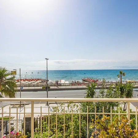 Seahouse Terrazza A 100 M Dal Mare