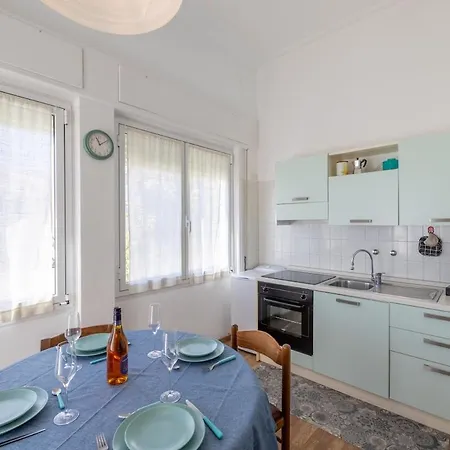 Apartment Seahouse Fronte Mare Con Terrazza Vista Mare